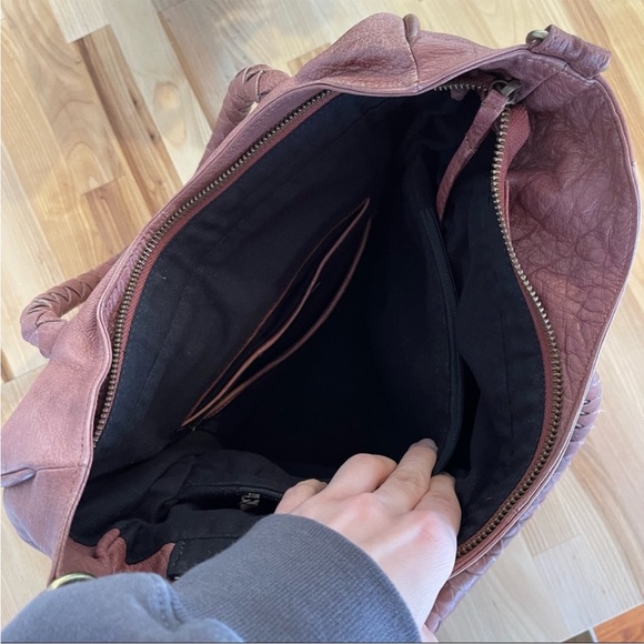 Beautiful! Anthropologie Day & Mood Phoebe leather bag! - Picture 5 of 8